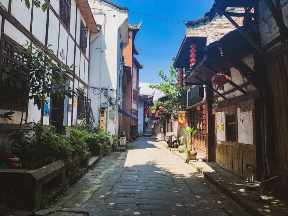 阳信县流坡坞镇开展2024年度村“两委”公开承诺活动